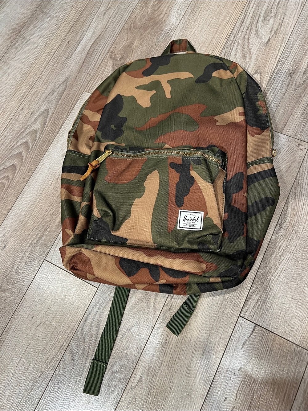 Herschel Supply Company Camo Backpack in Olive, Brown, Black pre-loved
